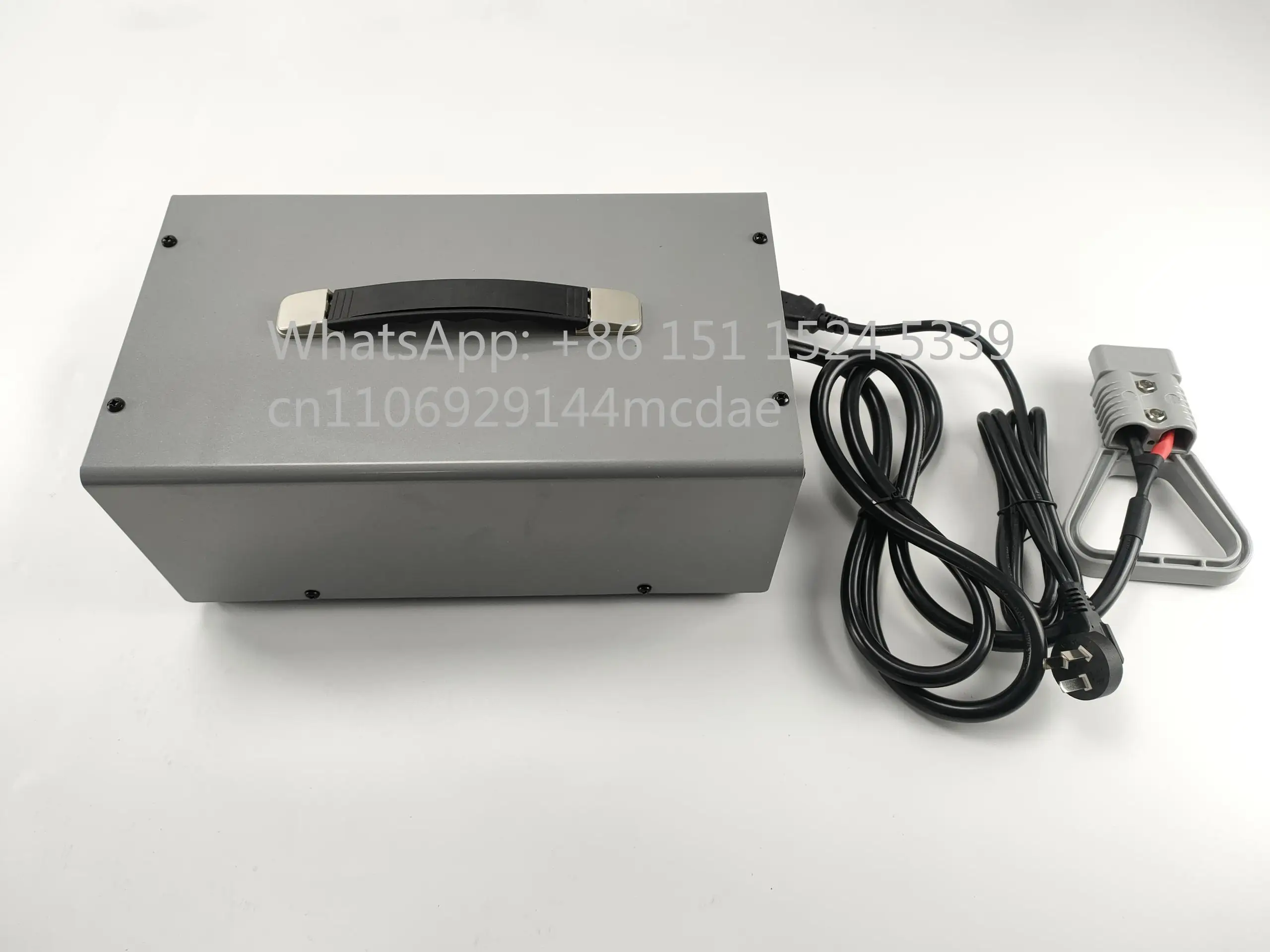2026 forklift parts SWCH24V30A-LI-S50 /GBCH-24V30A model Lithium battery charger  for HELI electric pallet truck view 4