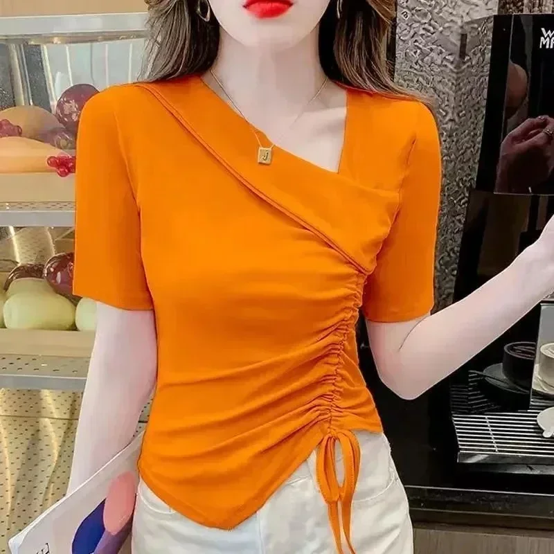 Chicแขนสั้นเสื้อยืดVคอSlimmingไม่สม่ําเสมอสายรัดออกแบบCrop Topsผู้หญิงฤดูร้อนเกาหลีElegantไม่สมมาตรเสื้อ