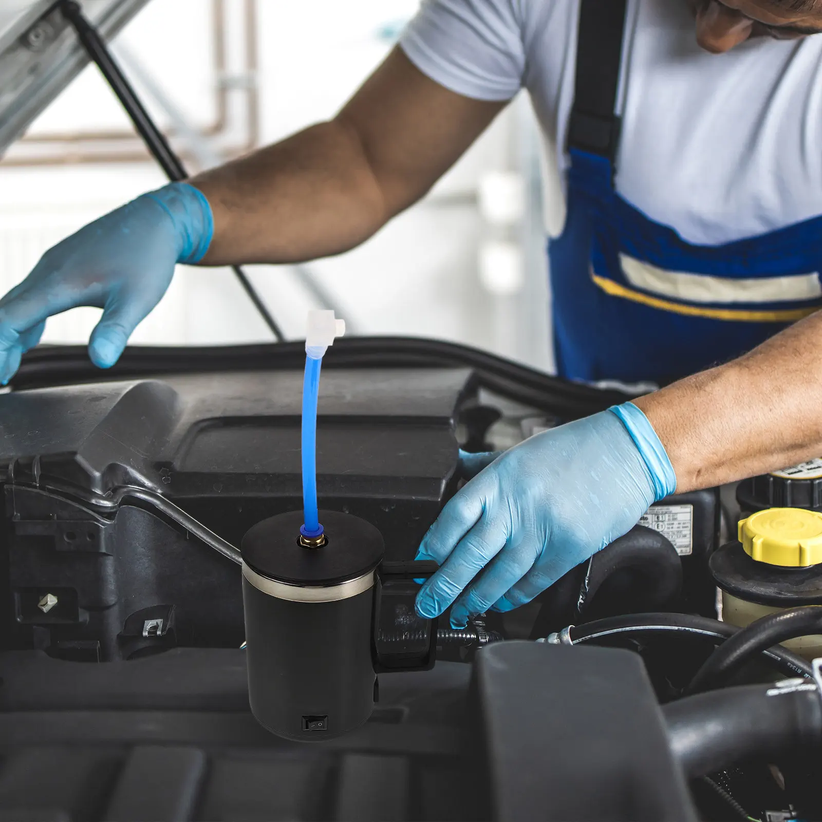 

Auto Repair Kit Atomizing Cups Headlight Renovation Car Restoration Polish Liquid