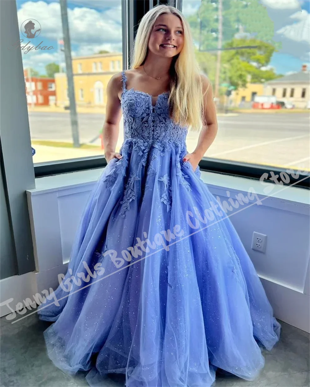 Light Blue Flower Girl Dress With Fluffy Thin Straps Embroidered Long Backless Sleeveless Children's Party Dress
