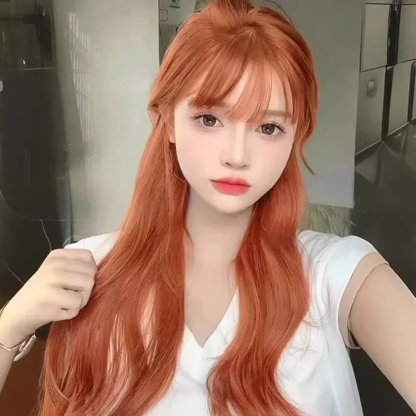 Daily Wear Suitable For Round Faces Featuring Long Wavy Hair With Big Curls A Korean Style And Air Bangs With Water Ripple-like