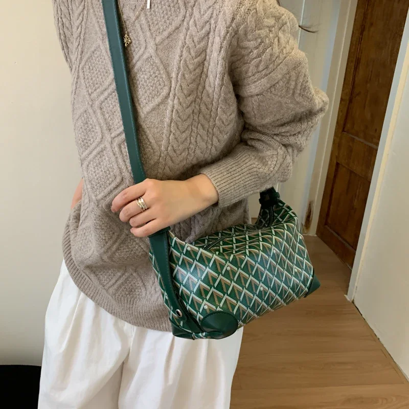 

​ ​ Винтажная сумка подмышки 2025 года, минималистичная женская сумка-трансформер через плечо, гладкая сумка через плечо с верхней ручкой, женская сумка