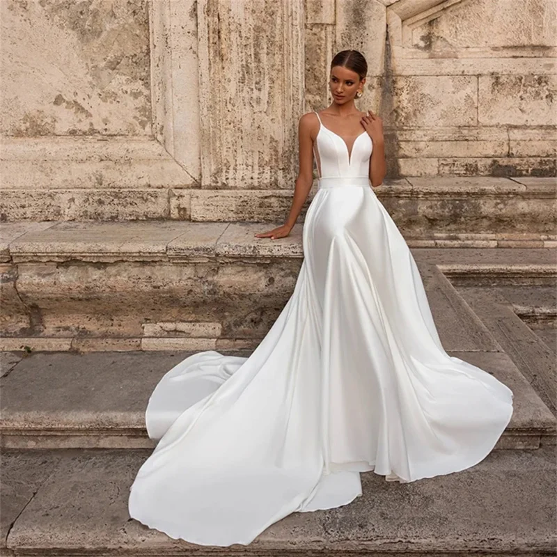 Sexy backless wedding dresses 2024 robe de mariage satin pockets wedding gowns Castle Church bridal dress women couture dress