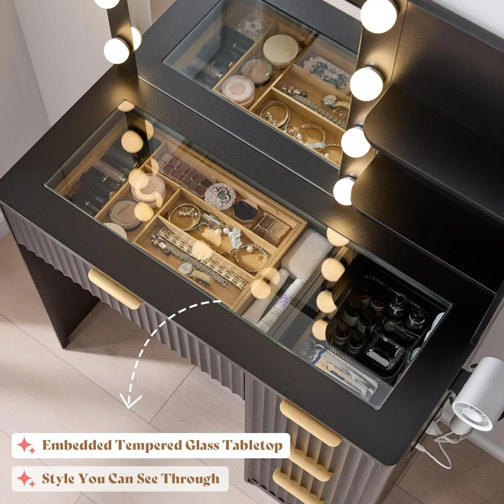 Grande scrivania scanalata a 4 cassetti con piano in vetro, luci a LED e stazione di ricarica per il trucco