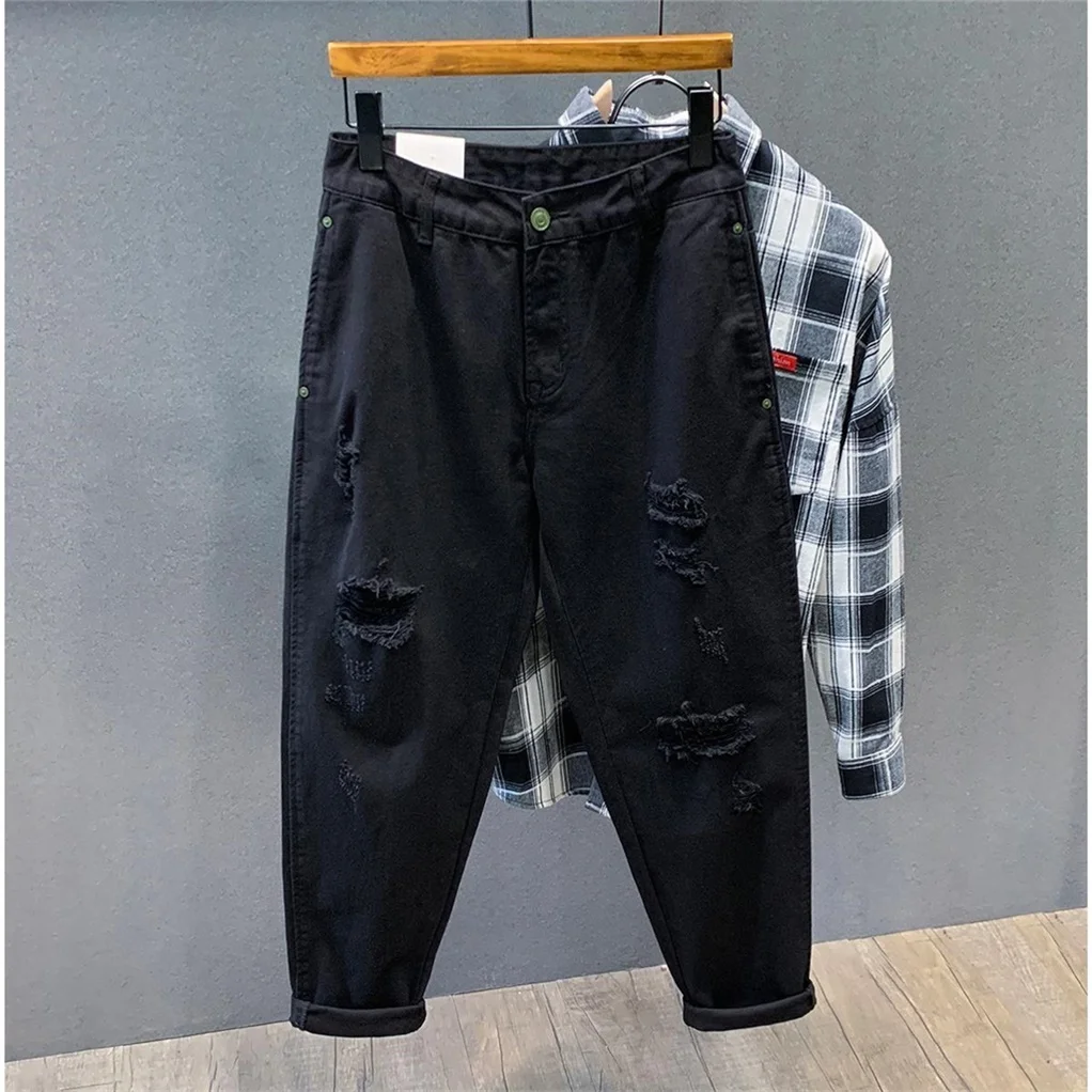 Trendy White Loose Straight Leg Men's Jeans Tear Hole Casual Harajuku Pants Autumn Spring Season mid Waist Nine Points