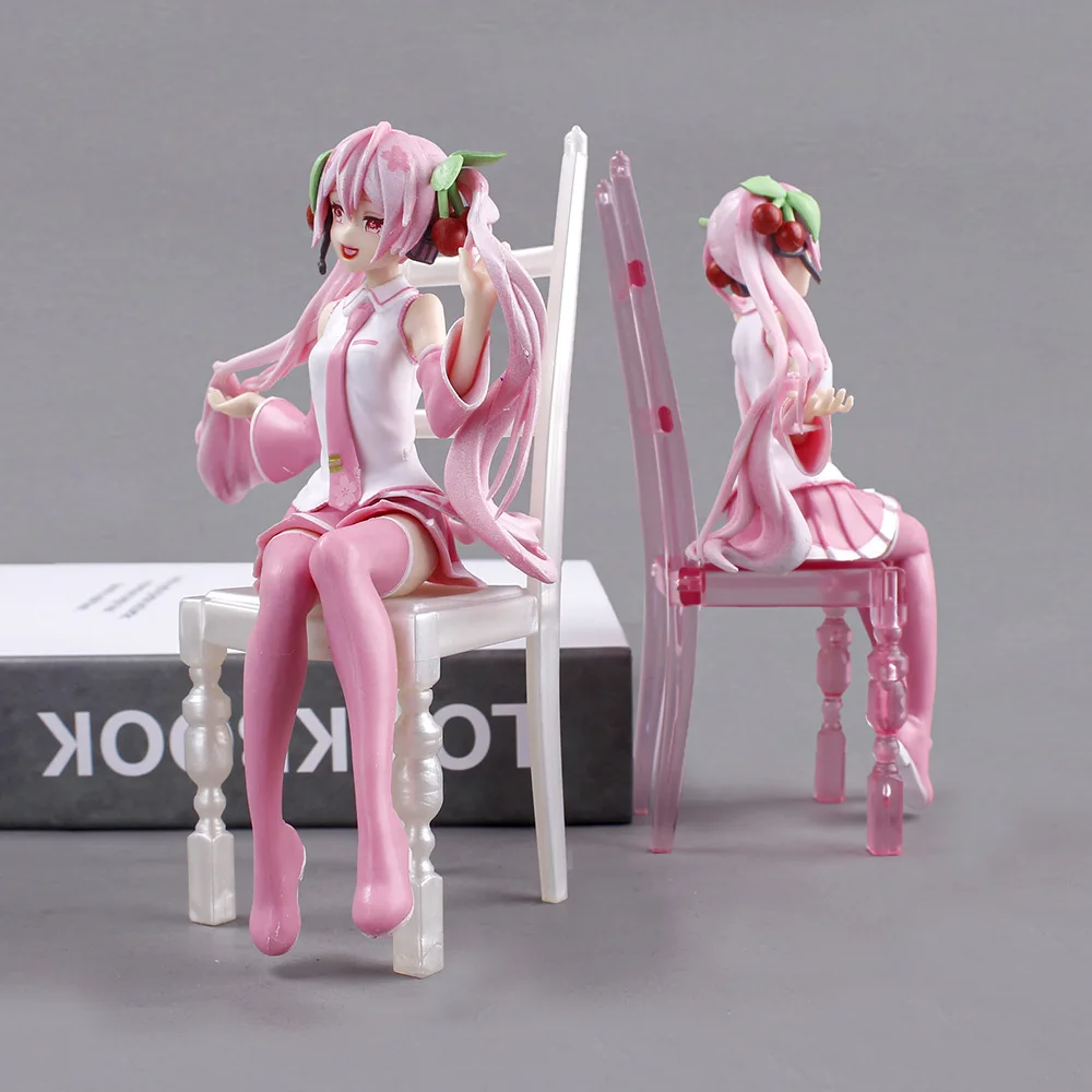 16 CM Anime Hatsune Miku sexy Bella ragazza Rosa sakura Sedia posizione seduta Action figure PVC Modello giocattoli auto Ornamenti regali