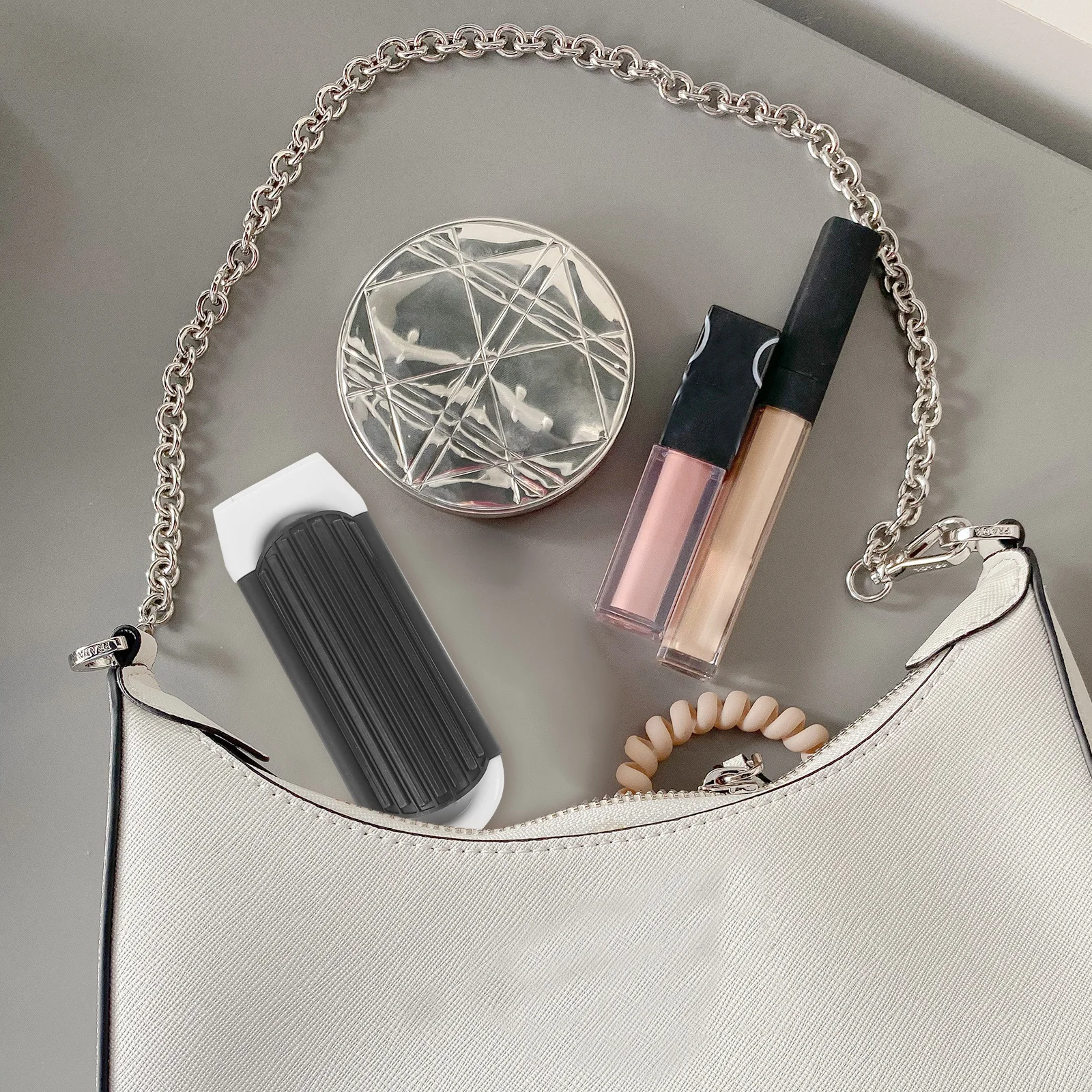 5Pcs Foldable Portable Mini Hair Combs with Mirror Detangling Hairdressing Tools for Travel Foldable Combs Hairdressing Tools