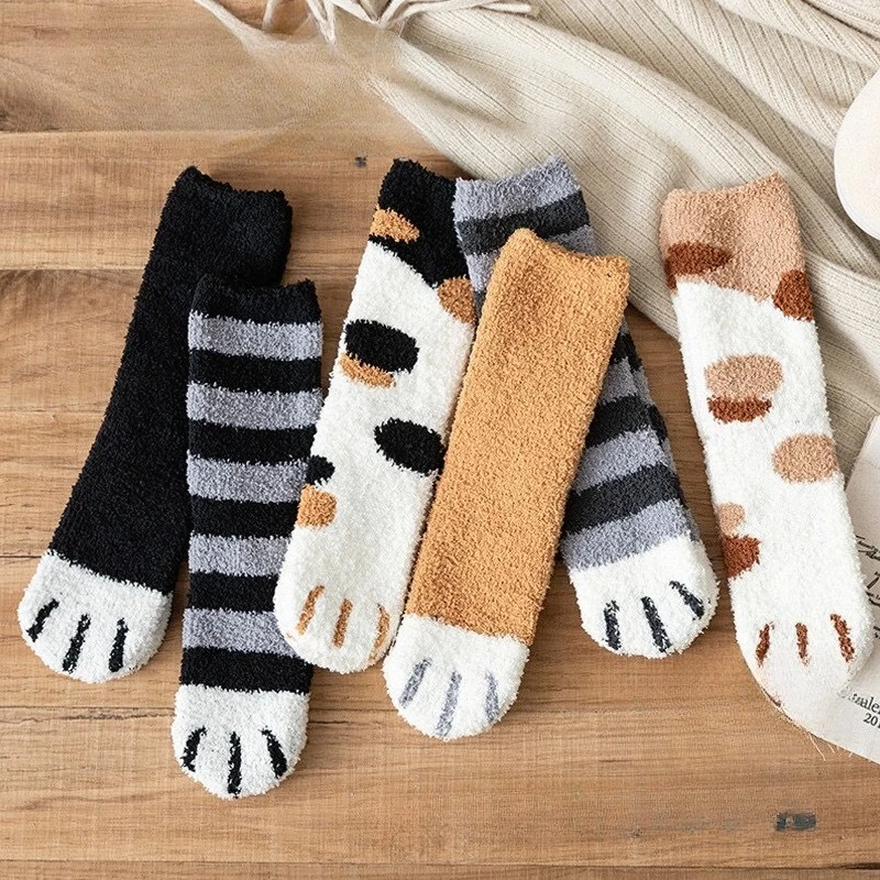 (6 Pairs)Women's Winter Corals Fleece Socks, Mid-Crew Cat Paw Sleep Socks, Non-Slip Thick Warm House Floor Socks