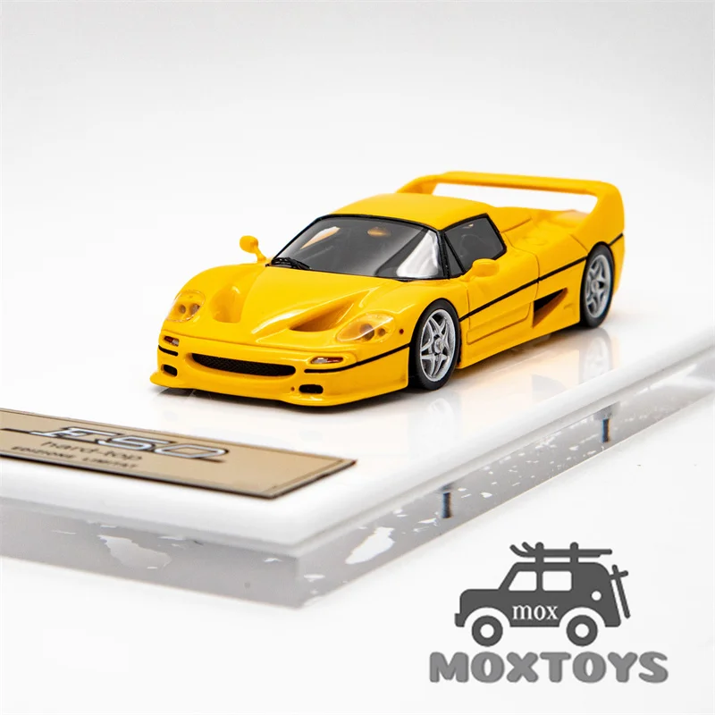 DMH 1:64 F50 Resin Model Car