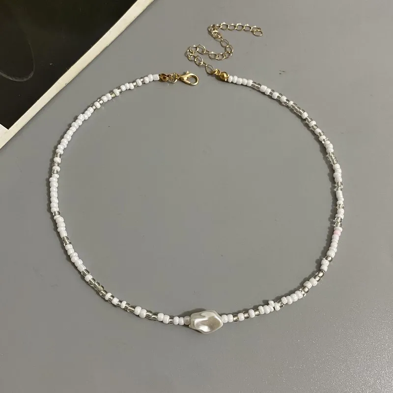 Fashion Boho Beads Necklace Women Imitation Pearl Seed Beaded Strand Short Choker Necklace Handmade Female Jewelry Wholesale