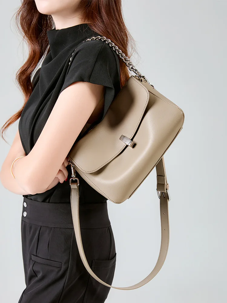 Soft genuine leather women's bag crossbody bag women's new underarm bag niche high-grade large capacity commuter bag chain bag