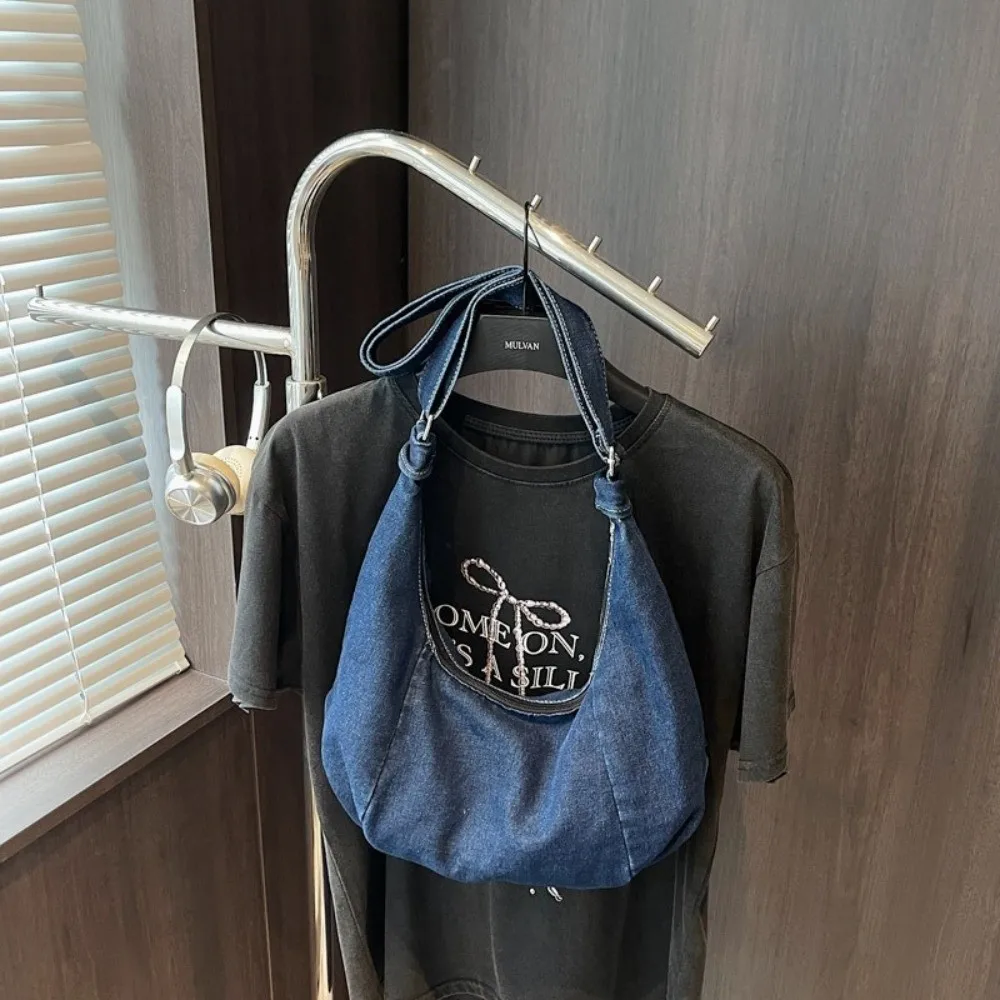 

Trendy Vintage Denim Shoulder Bag Versatile Large Capacity Hobo Sling Bag Cross Body Zipper Satchel Bags Unisex