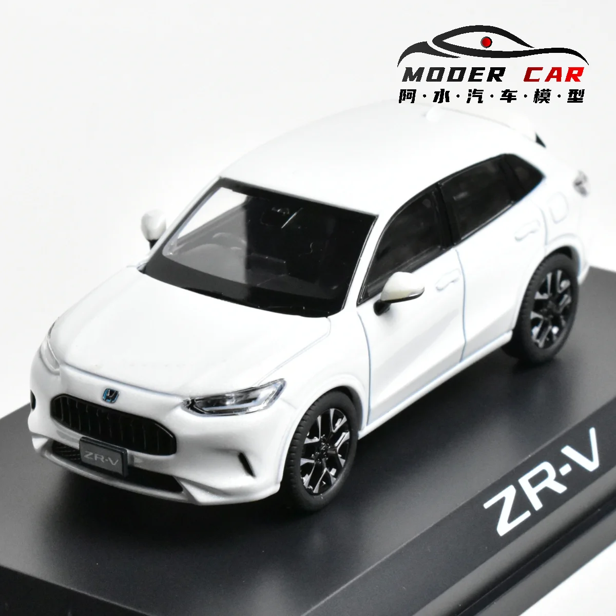 

Литая под давлением модель автомобиля HOBBY JAPAN HJ 1:43 ZR-V