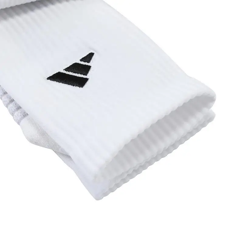 جوارب كرة السلة Adidas SLCT SOCK قطعة واحدة باللون الأبيض، مبطنة، غير قابلة للانزلاق للرياضة للجنسين