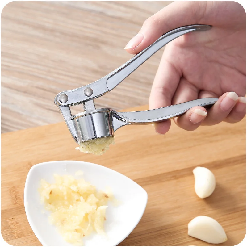 

Garlic Press Crusher Kitchen Cooking Vegetables Ginger Squeezer Masher Handheld Ginger Mincer Tools Kitchen Accessories OK 1225