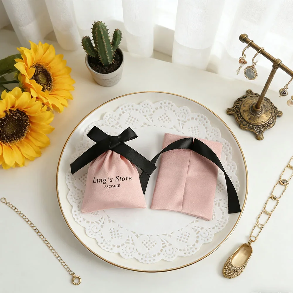 50 قطعة مجوهرات الوردي المخملية الرباط الفانيلا الشريط الحقيبة حفل زفاف عيد ميلاد الوليد هدية التعبئة والتغليف جيب طباعة شعار مخصص #1