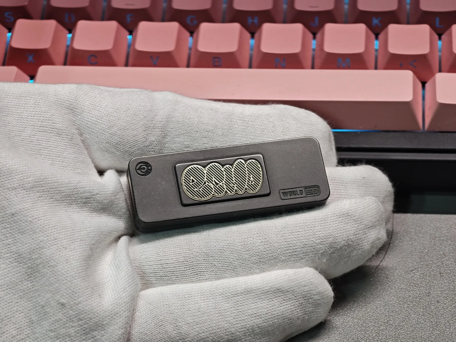 Used EDC World EDC echo push card zirconium alloy material