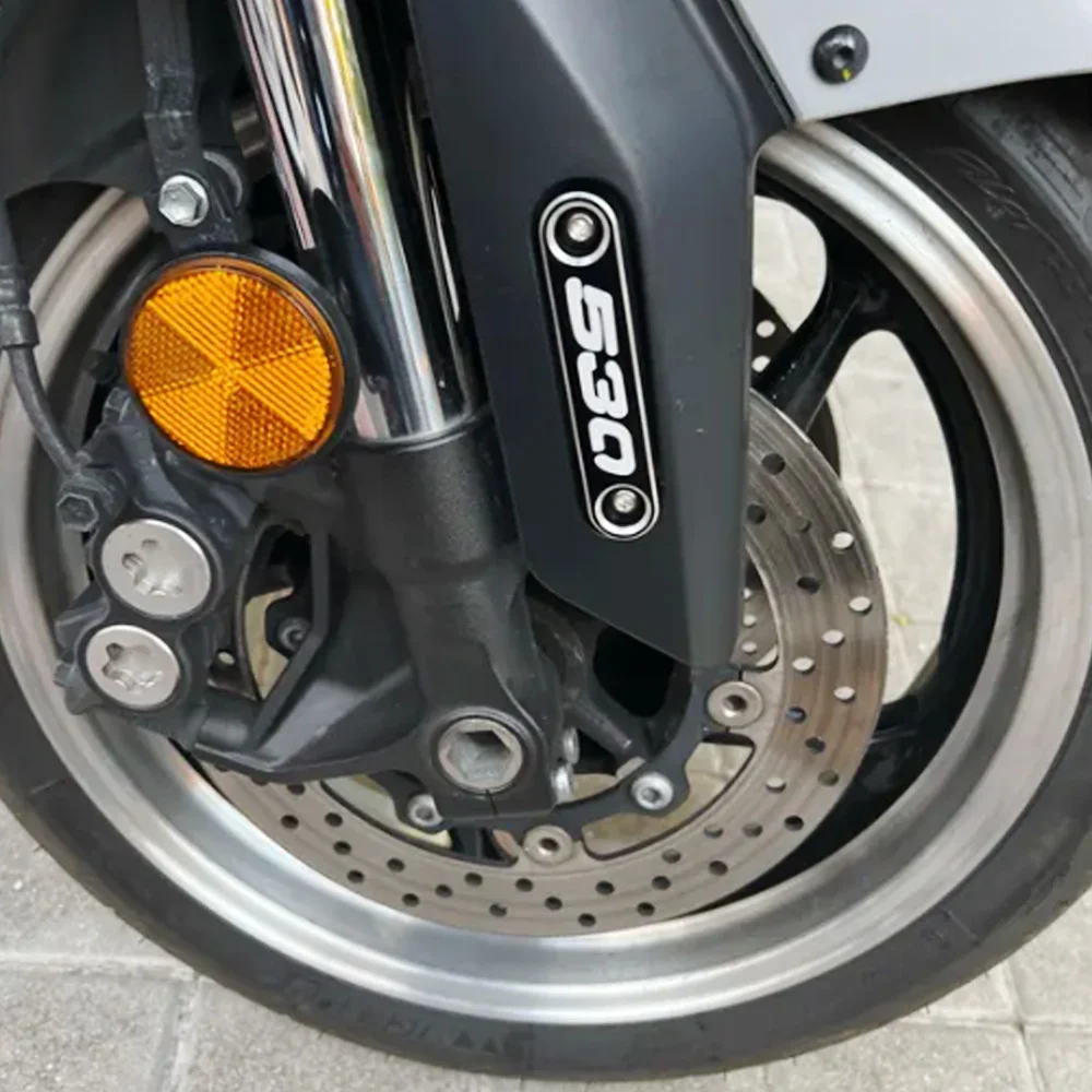 2025 دراجة نارية الملحقات T MAX 530 tmax530 المحور الأمامي لوحة النحاس غطاء الزخرفية لياماها T-MAX TMAX 530 SX/DX 2015-2024
