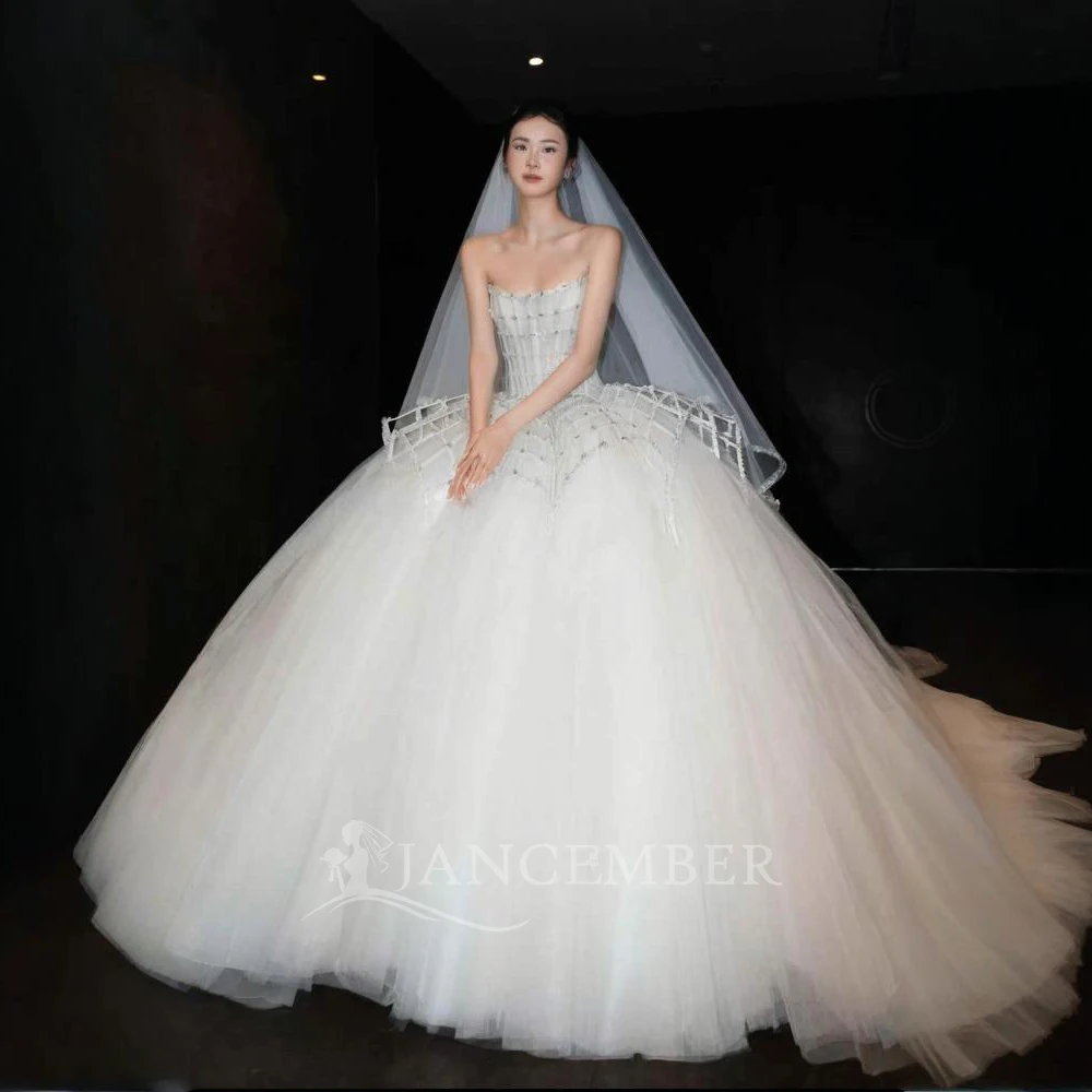 

Customized Elegant Wedding Dress Sleeveless Lace Romantic Pearls Beads Strapless Bride Gowns vestidos de novia boda DW127