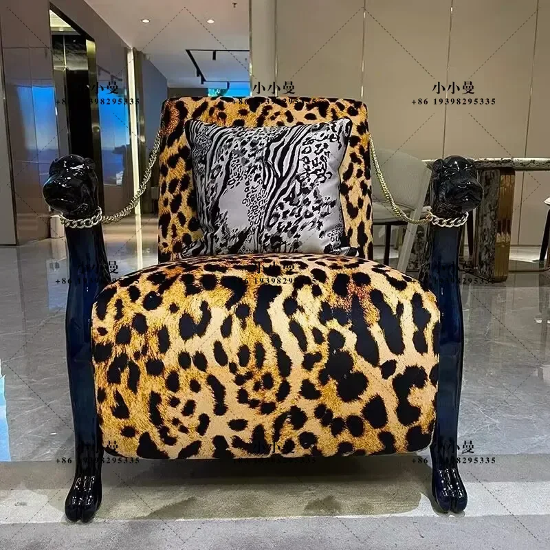 Italian Light Luxury Leopard Print Single Dog Head Leisure Chair High End Villa Fashion Snake Head Pull Up Sofa Whole House