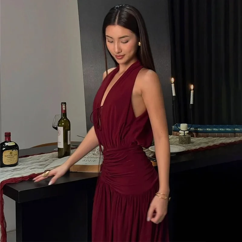 

2026 New Women Spring Fashion Elegant Solid Color Sleeveless V Neck Pleated Bodycon Dress Banquet Formal Long Dress