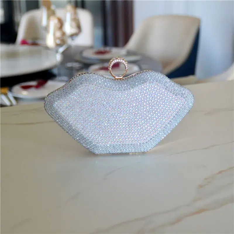 Red Rhinestone Purses and Handbags Luxury Wedding Purses Women Evening Party Sexy Hot Lip Bag Diamonds Clutches Purses