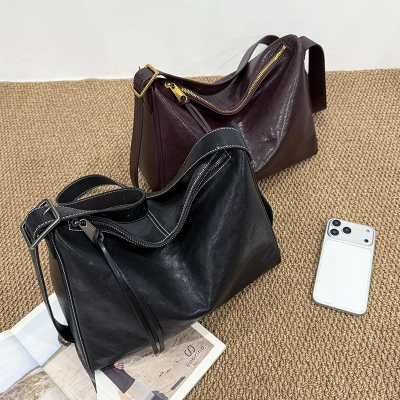 Bolso cruzado Vintage de gran capacidad de cuero curtido vegetal para mujer, bolsos grandes de hombro de lujo para ir al trabajo, diseño único, novedad de 2026