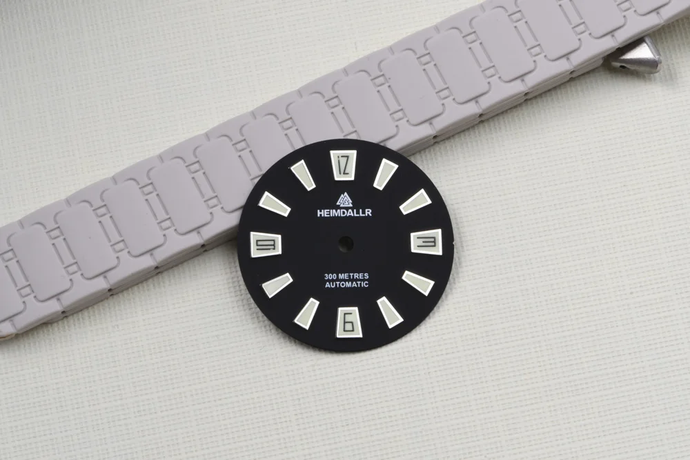 Heimdallr Schwarzes 28,5mm Uhrenzifferblatt C3 Leuchtend 3.0 Uhr Position für NH35A Uhrwerk Teile HEIMDALLR Uhrenteile Taucheruhr Zifferblätter – Detail 2
