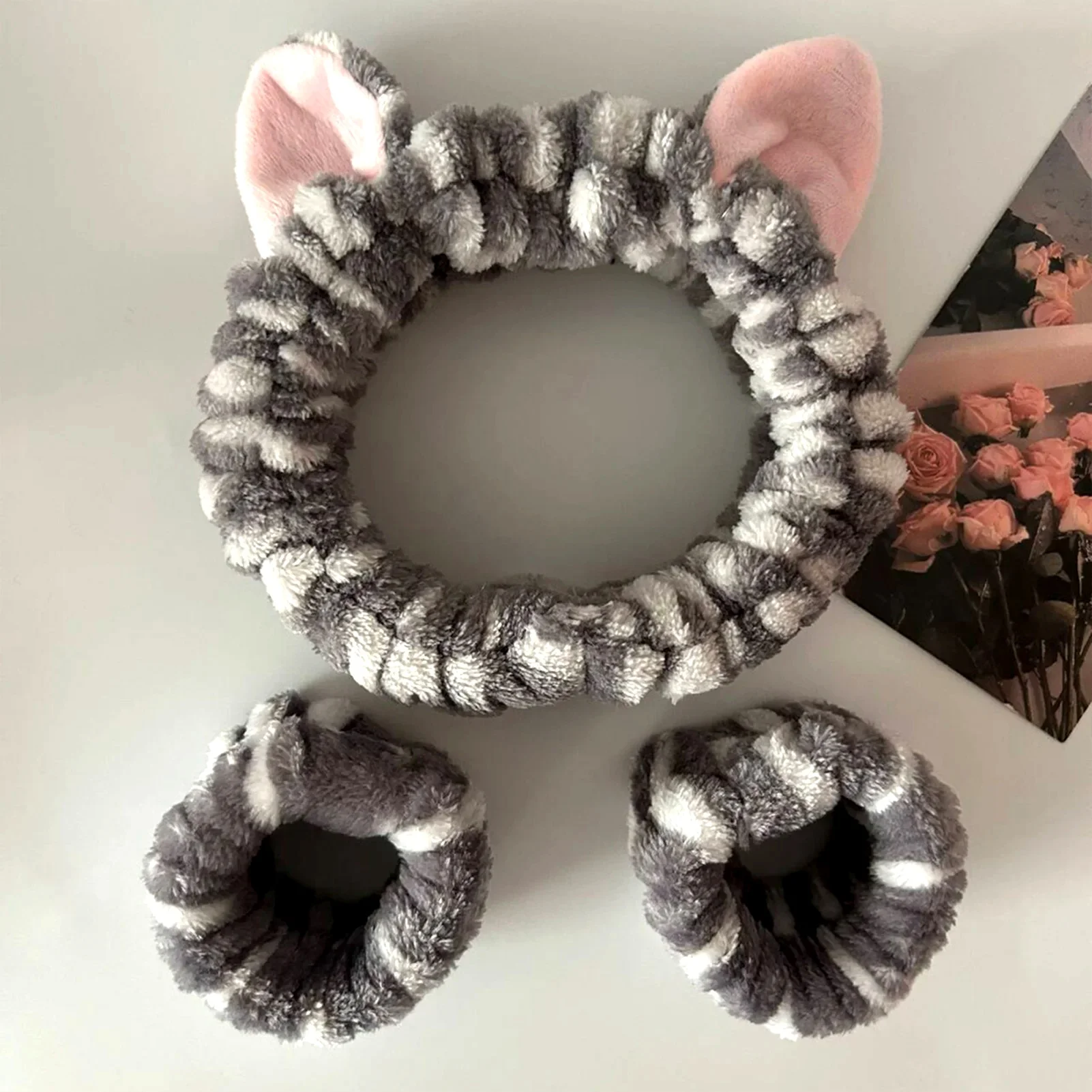 Soft Plush Cat Ears Headband Matching Wristbands Kit Cute Skincare Hair Bands All-match Daily Head Accessories for Ladies Gentlemen Shower Makeup Home Use