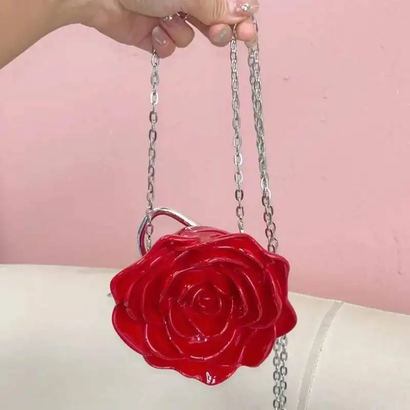 

Red rose shape Three-dimensional acrylic camellia flower box bag celebrity dinner bag mini change key lipstick messenger bag.