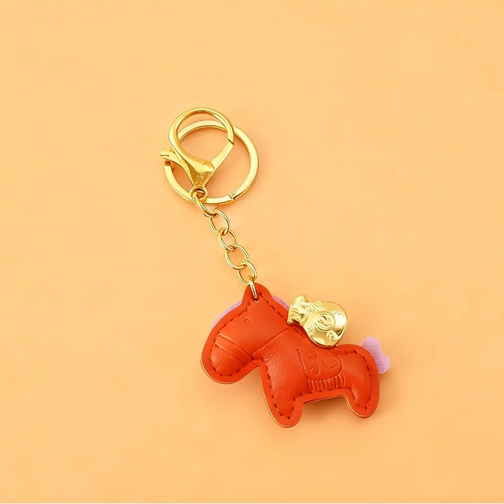 الموضة الملونة الحصان بولي Leather الجلود لطيف المفاتيح للنساء حقيبة قلادة ديكور المهر سلسلة مفاتيح سيارة كيرينغ Y2K المفاتيح اكسسوارات