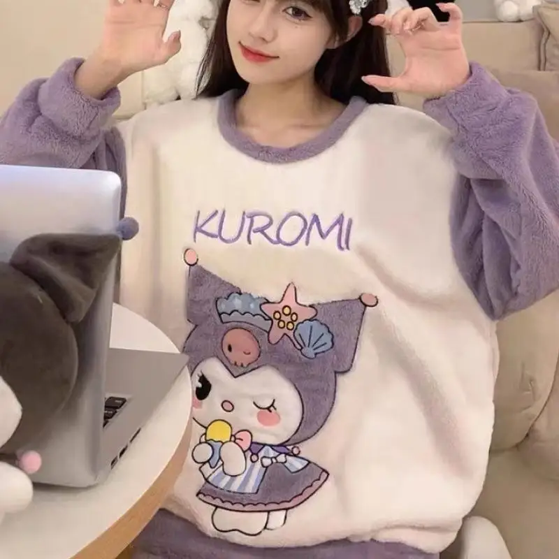 Cartoon Hallo Kitty Frauen Pyjamas Winter Flanell Nachtwäsche Mädchen Casual Lose Hause Anzug Verdickt Wärme Damen Homewear Außerhalb