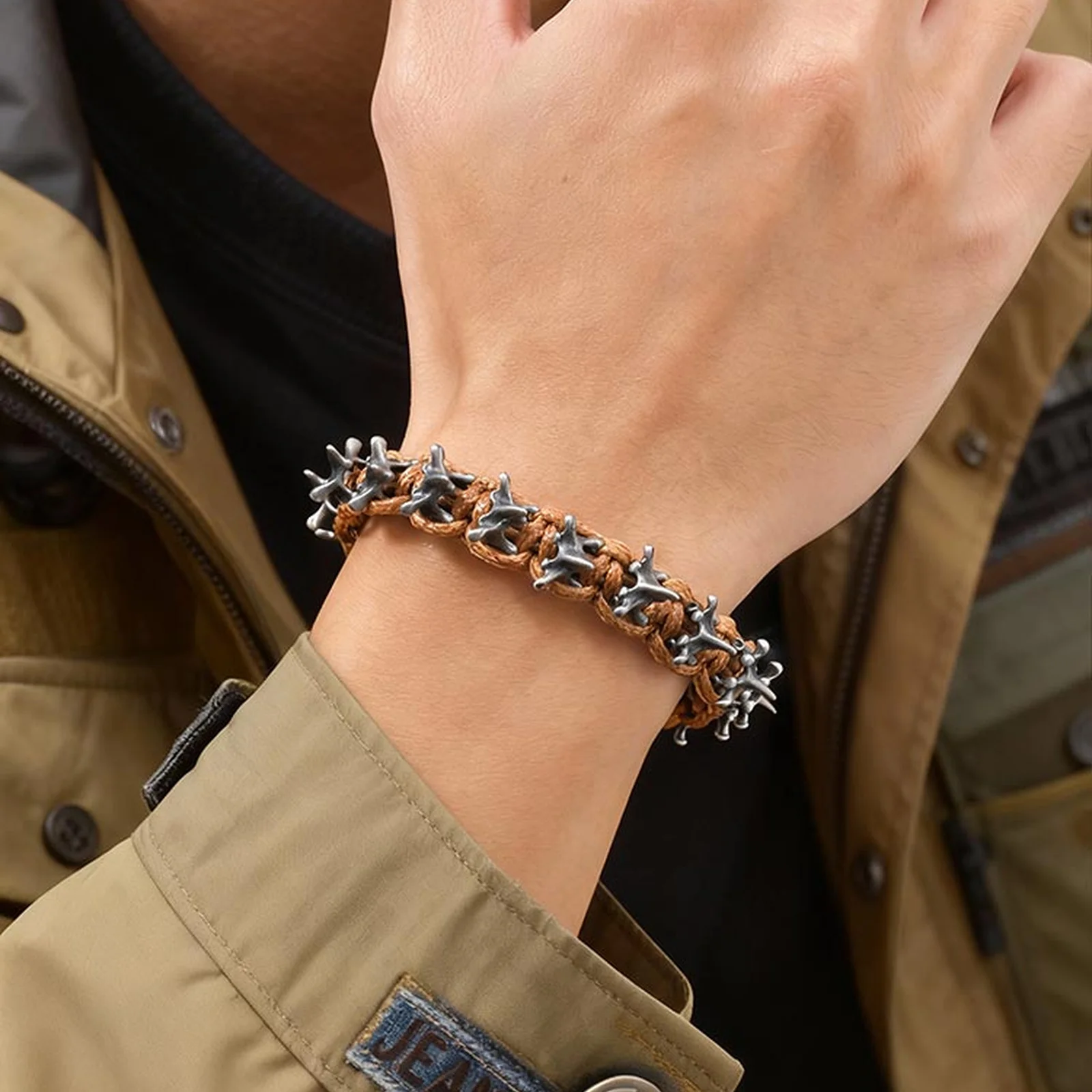 Rock Punk Drachenrücken Geflochtenes Armband für Männer und Jungen, 11MM Breite Vintage Geflochtenes Metallarmband, Schmuckgeschenk für Ihn – Detail 3