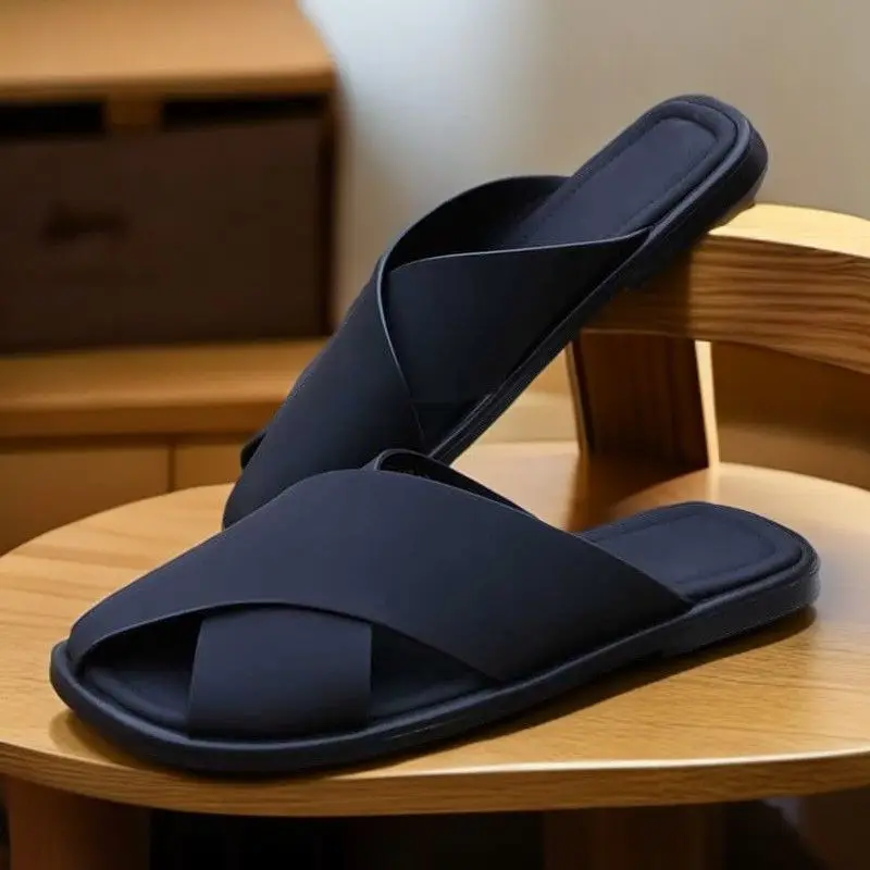 Men's Outdoor Slip-On Shoes Breathable Casual Slipper Summer New Style Simple Matchable Leather Sandals Flat Heel Pure Color