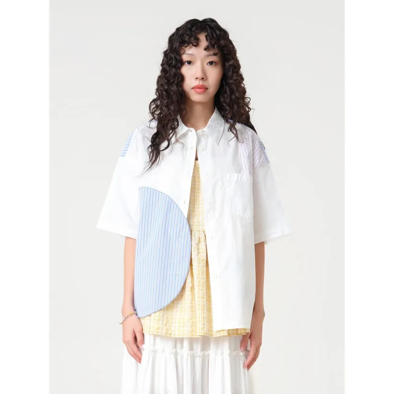 

Женская рубашка MOVEUP Commuter с коротким рукавом, летняя новинка 2026, из хлопковой ткани с эффектом жатки, с полосатыми вставками и асимметричным подолом, 3ELX20429