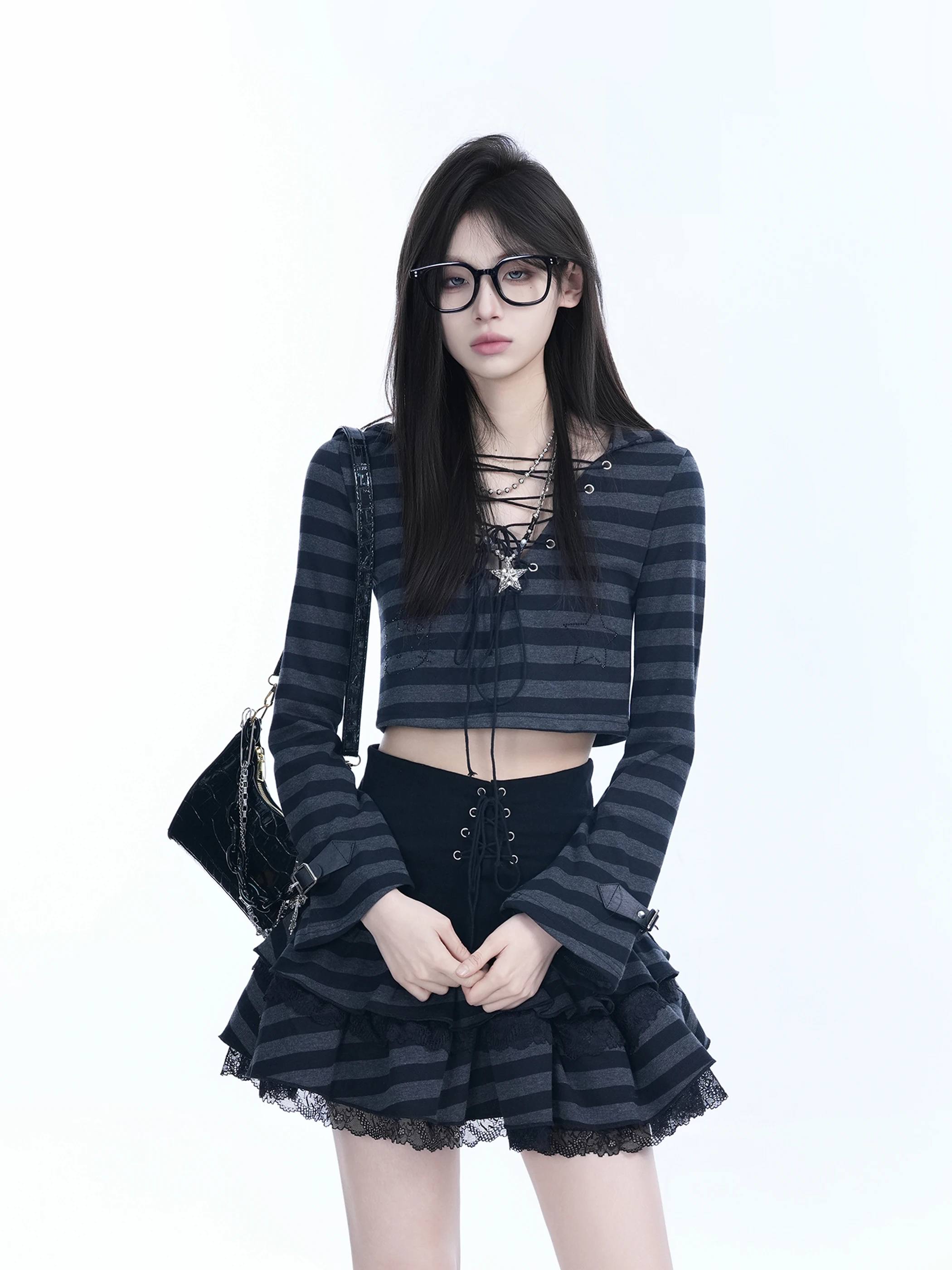 

Американский Sle Spicy Girl, модный брендовый укороченный топ, полосатая длинная футболка-свек, женская утягивающая кружевная юбка с высокой талией, комплект