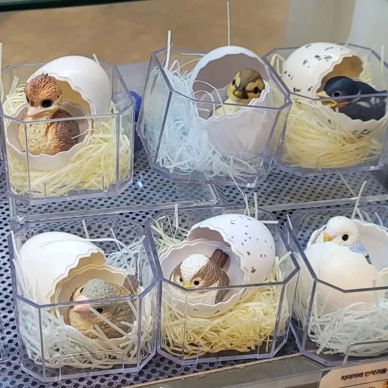 

Bandai Original Shokugan Te no Notta Friends Страус и ласточка птица аниме фигурка игрушки, миниатюрное украшение из яичной скорлупы, милый декор для стола