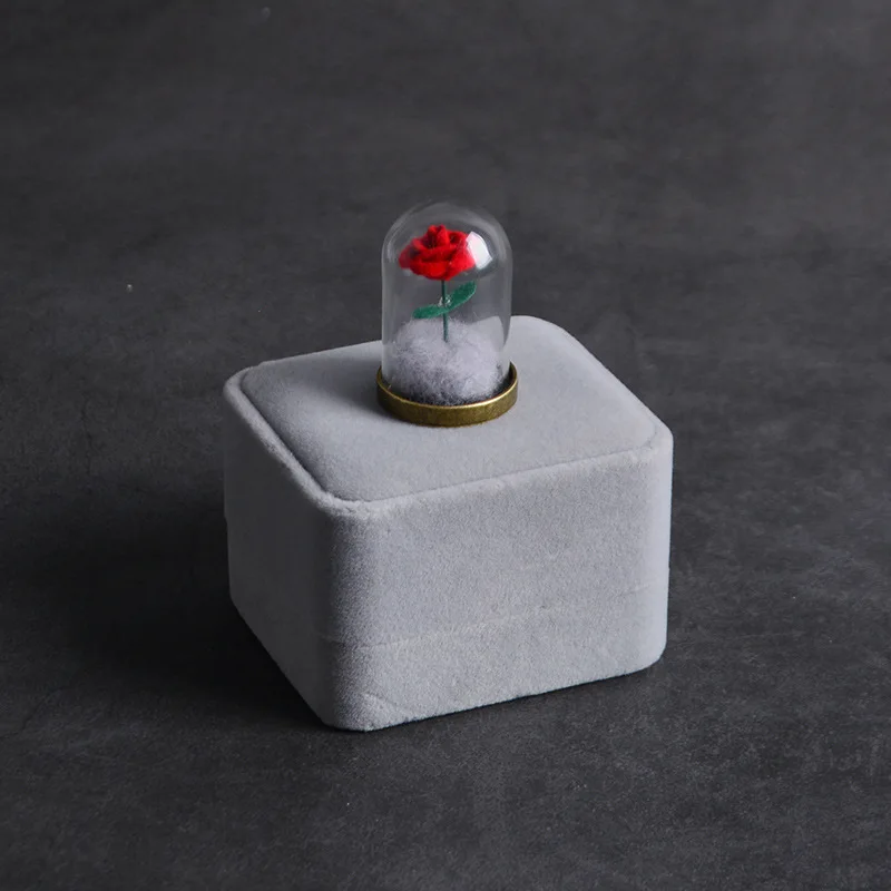 Miniatures Creative Rose Gift-wrap Tanabata Festival Valentine\'s Day Lovers Figurines Gifts Desktop Ornaments  Decoration Crafts