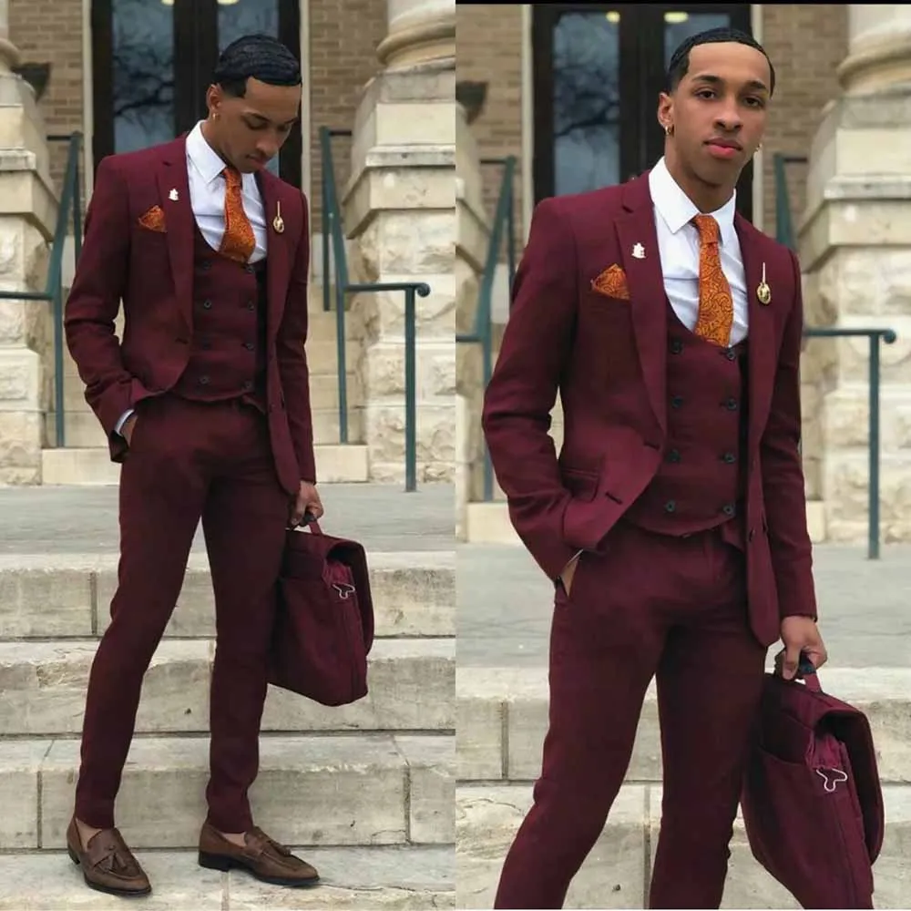 

Burgundy Men Suits Luxury Blazer Single Breasted Notch Lapel Fahion 3 Piece Jacket Pants Vest Slim Fit Wedding Outfits Set 2024