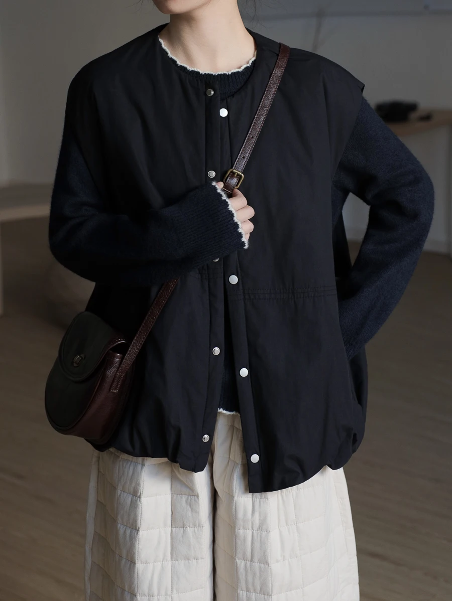 

Женский повседневный хлопковый жилет TongTongJia с круглым вырезом, свободный крой, утепленный, для города, в стиле арт-кэжуал, цветной