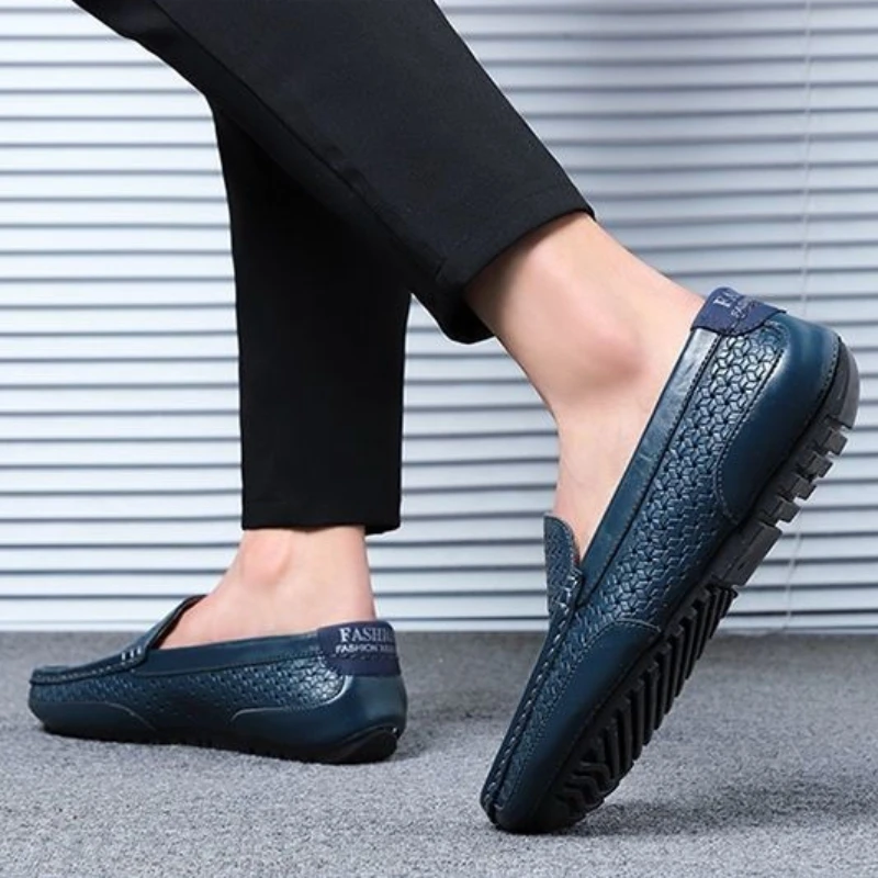 

Men's Genuine Leather Driving Shoes Soft Sole Slip on Loafers British Style Korean Version Casual Trendy 2026 New