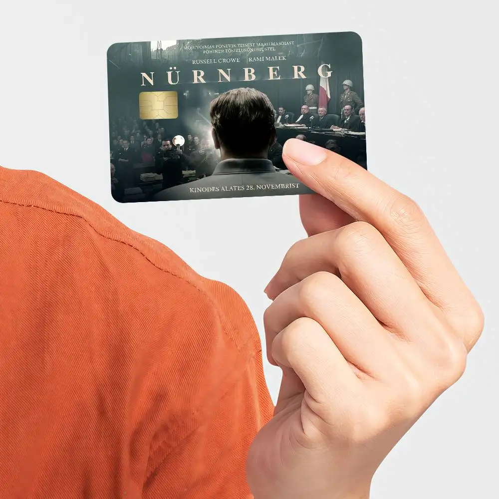 فيلم Nuremberg 2025 بطاقات الائتمان البنك حافلة تمرير ملصقات ديكور رائع مقاوم للماء 4 قطعة بطاقة
