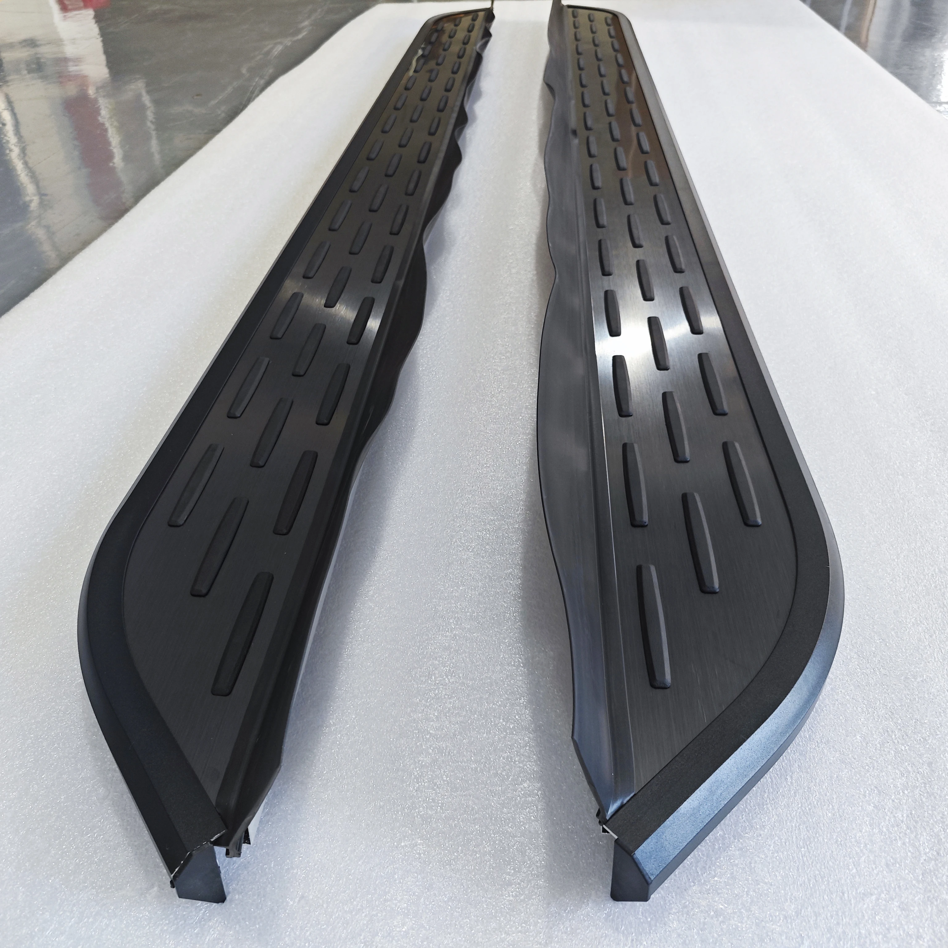 2 шт. подходят для Nissan X-Trail Rogue T33 2021-2025, подножки, боковые ступеньки, Nerf Bar, алюминий (с кронштейнами), черный CKL