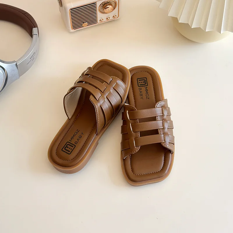 

Модные детские шлепанцы для девочек, пляжные туфли, мягкие, нескользящие, летние, однотонные, плетеные, из ПУ