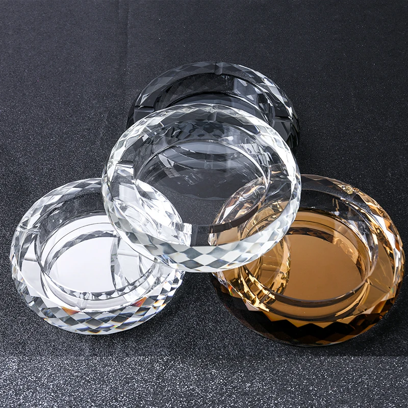 Circular crystal glass ashtray, creative and personalized trend, European large, high-end living room, office, home KTV ashtray