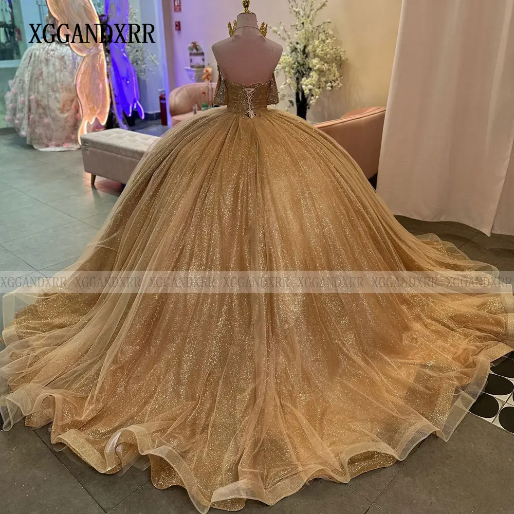 Robe De bal dorée personnalisée, robes De Quincenara, paillettes, cristal, volants, couche douce 16, 15 robes De XV Aniver d'anniversaire, 2025