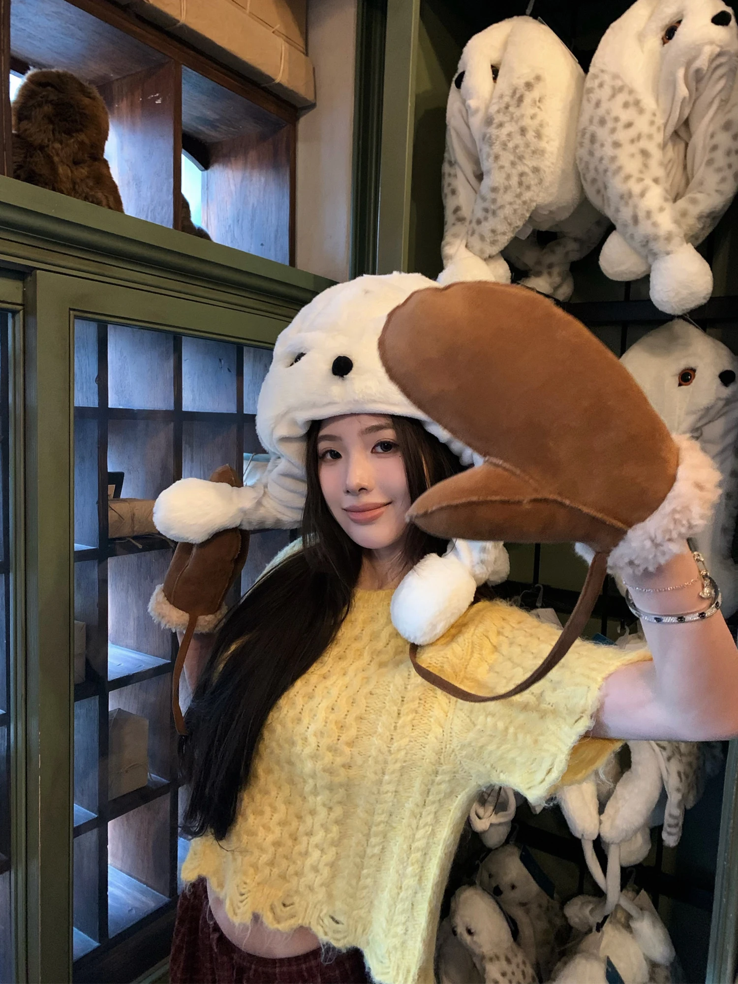 

Britney Little King Camel Hair Blend Coarse Knitted Soft Fluffy 3D Twist Hole Sweater Casual Sle round Ne ort Sve