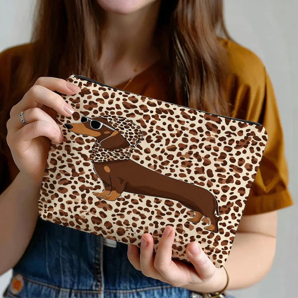 Leopard Print Dachshund Zipper Makeup Bag Cool Sunglasses Wiener Dog Pattern Cosmetic Pouch Portable Ladies Travel Storage Purse