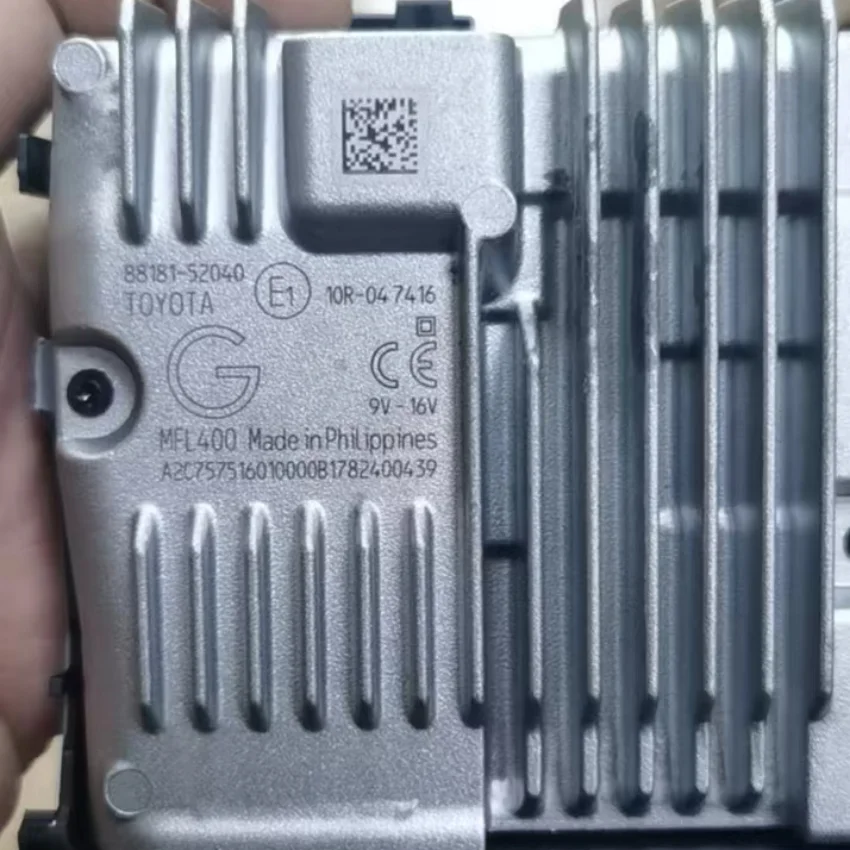 トヨタ 88181-52040 88181-52040 (88181)プリクラッシュセーフティシティ センサ 1個