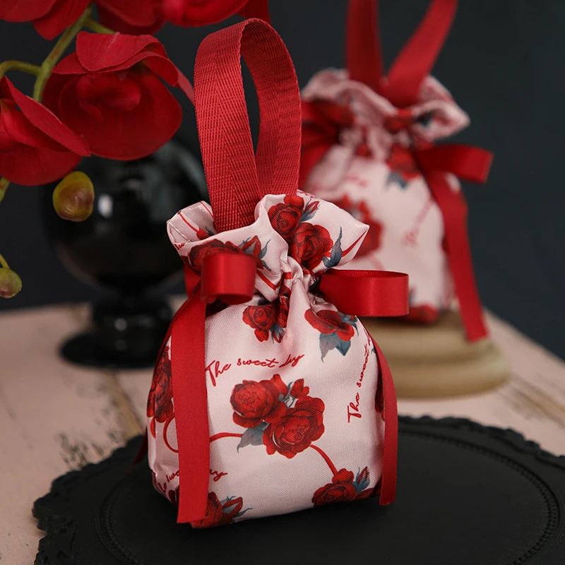 9.5*5.5*14 ซม.ถุงขนมแต่งงานแบบพกพาผ้ากระเป๋าสตางค์ของขวัญงานแต่งงานบรรจุกระเป๋ามือถือเครื่องประดับของขวัญกระเป๋า